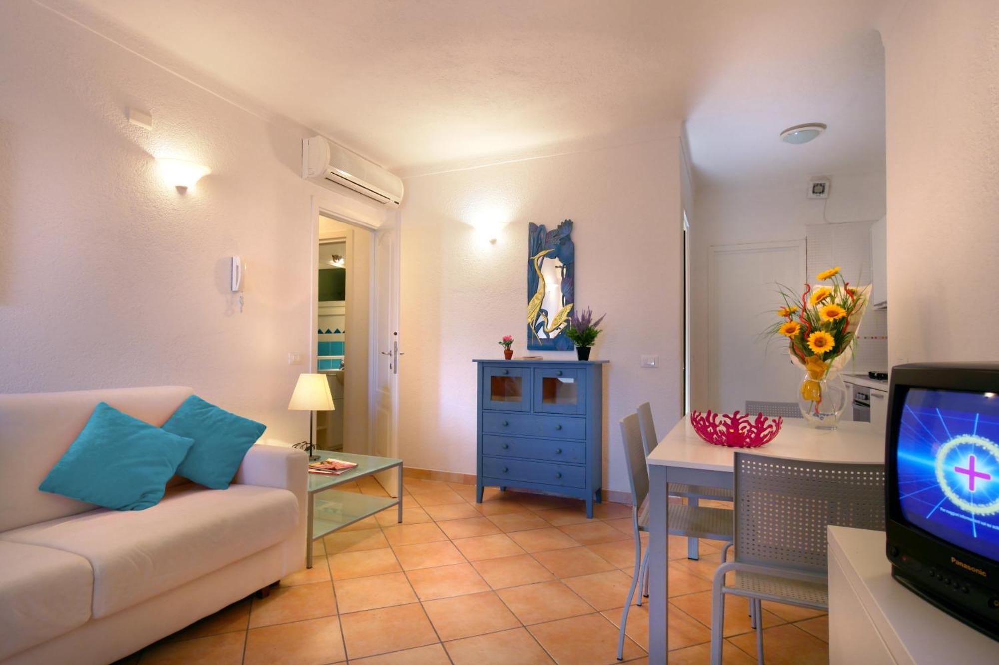 Perla Del Porto Apartments Santa Teresa Gallura Exterior photo